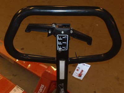 Inoxroll Oy - Haarukkavaunu Panther 2582 ja 3082