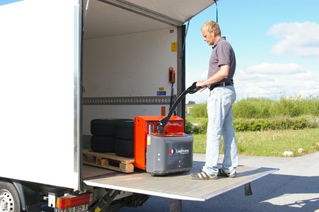 Inoxroll Oy - Lavansiirtovaunu